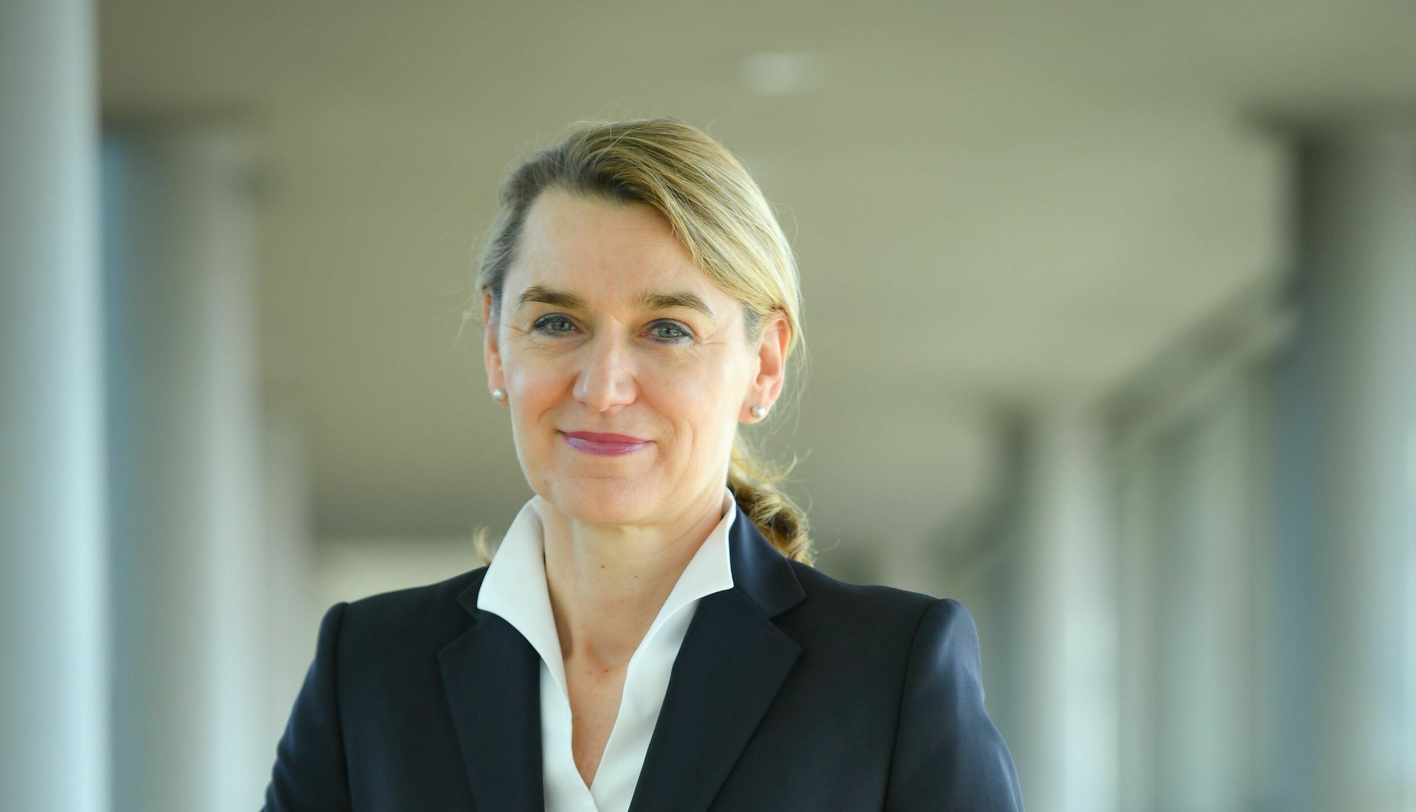Uta Klawitter - Head of General Counsel Legal Services