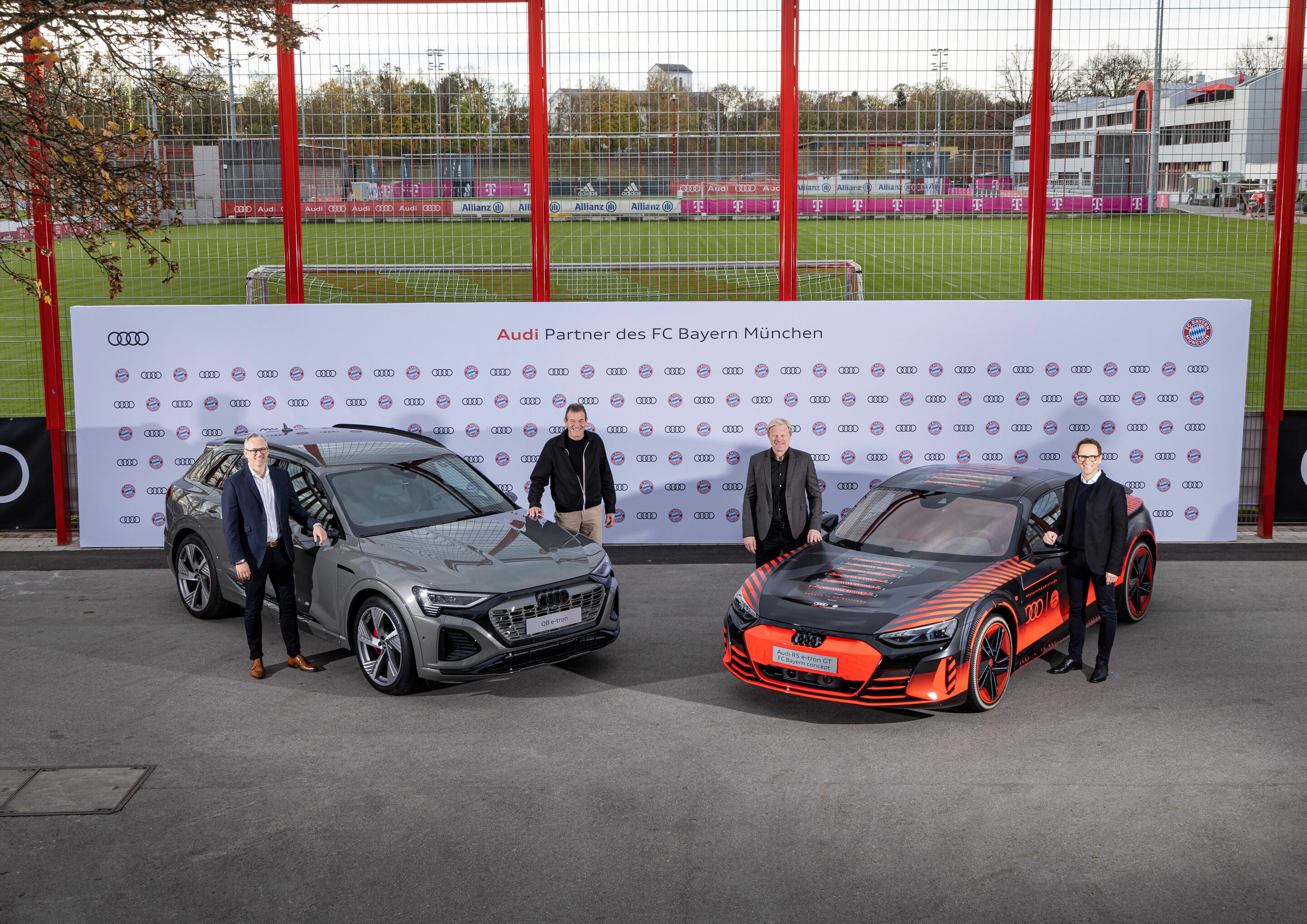 Audi vehicle handover - Representing Audi, Philipp Noack (Head of Sales Germany) and Christian Schüller (Head of Sports Marketing Football) handed over the new vehicles to the FC Bayern players.