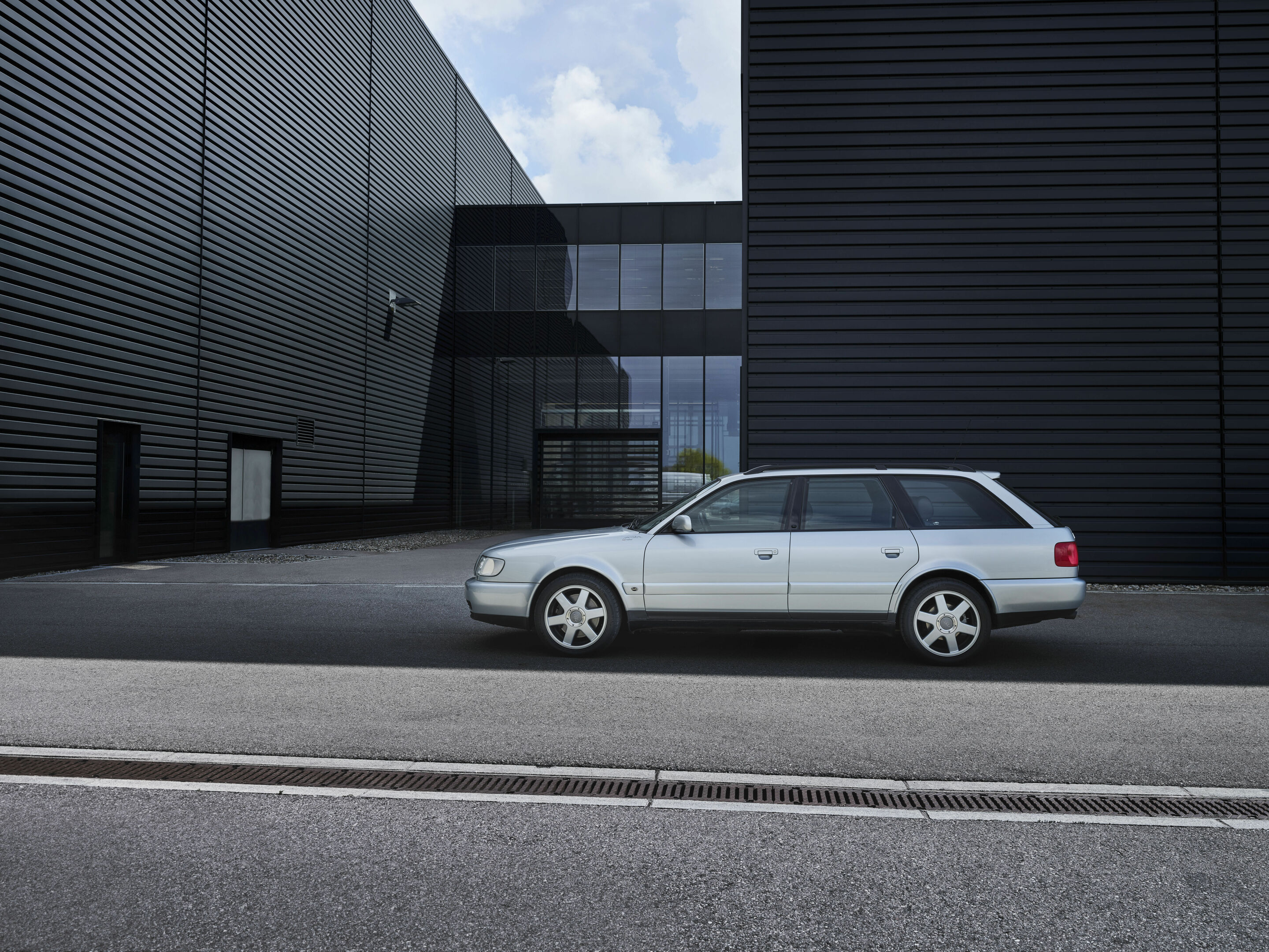 Peak sportiness - The Audi S6 plus marked the entry point into vehicle development for what is today Audi Sport GmbH.