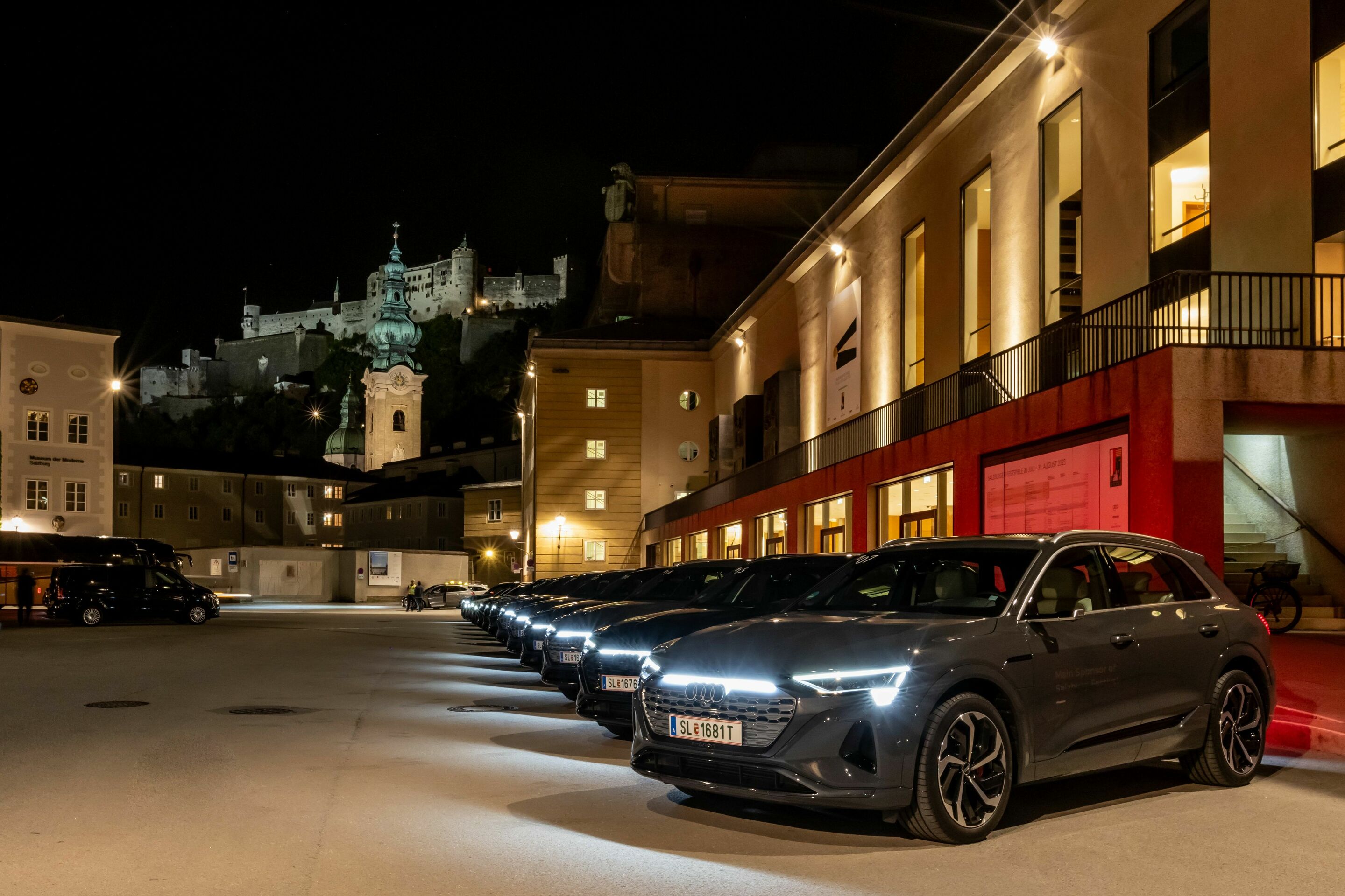 Salzburg Festival 2023: Audi Night - Old meets new: the Audi Sport quattro and the Audi RS e-tron GT in front of the Museum der Moderne in Salzburg