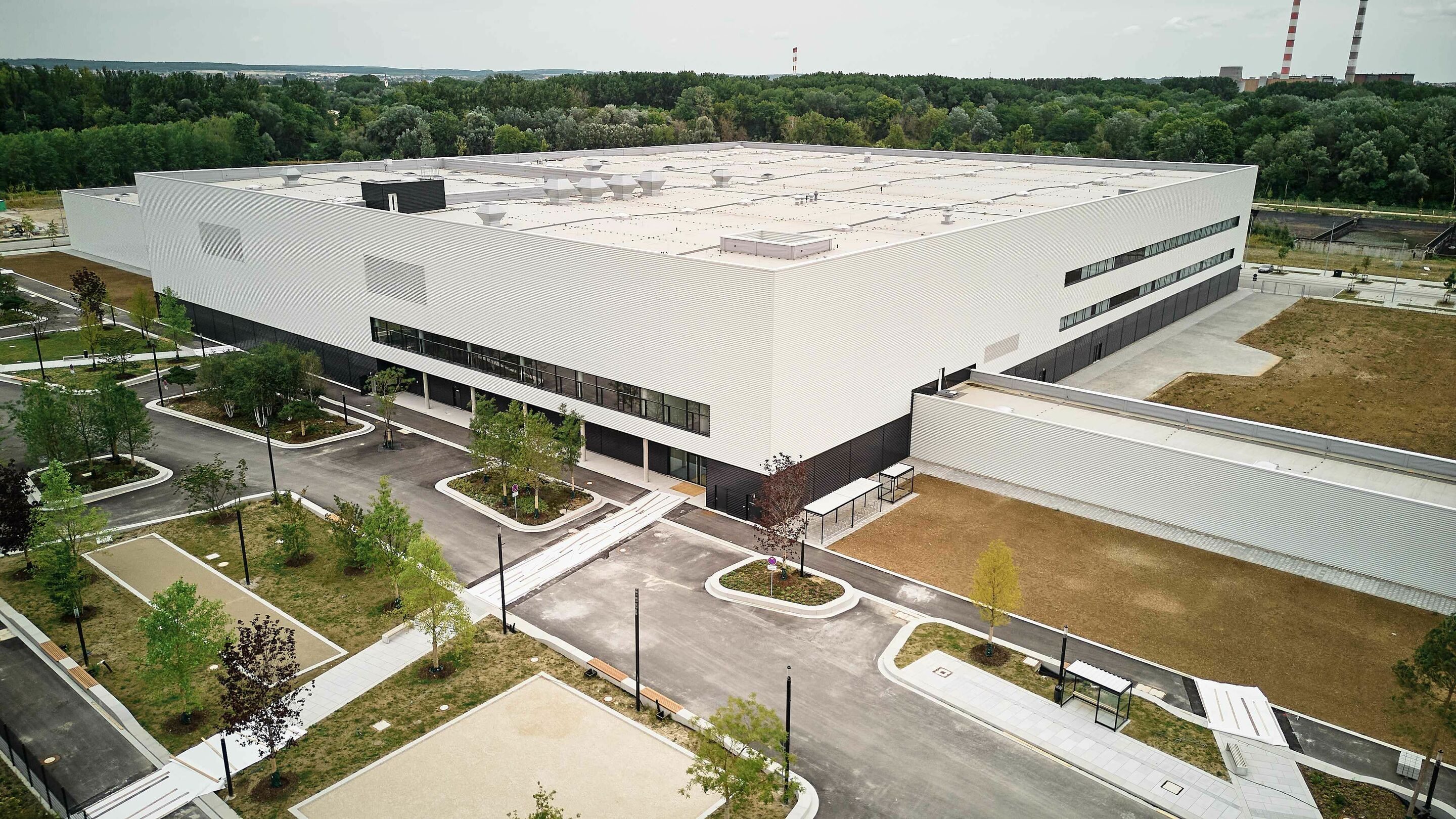incampus opens in Ingolstadt - The new Vehicle Safety Center at the incampus