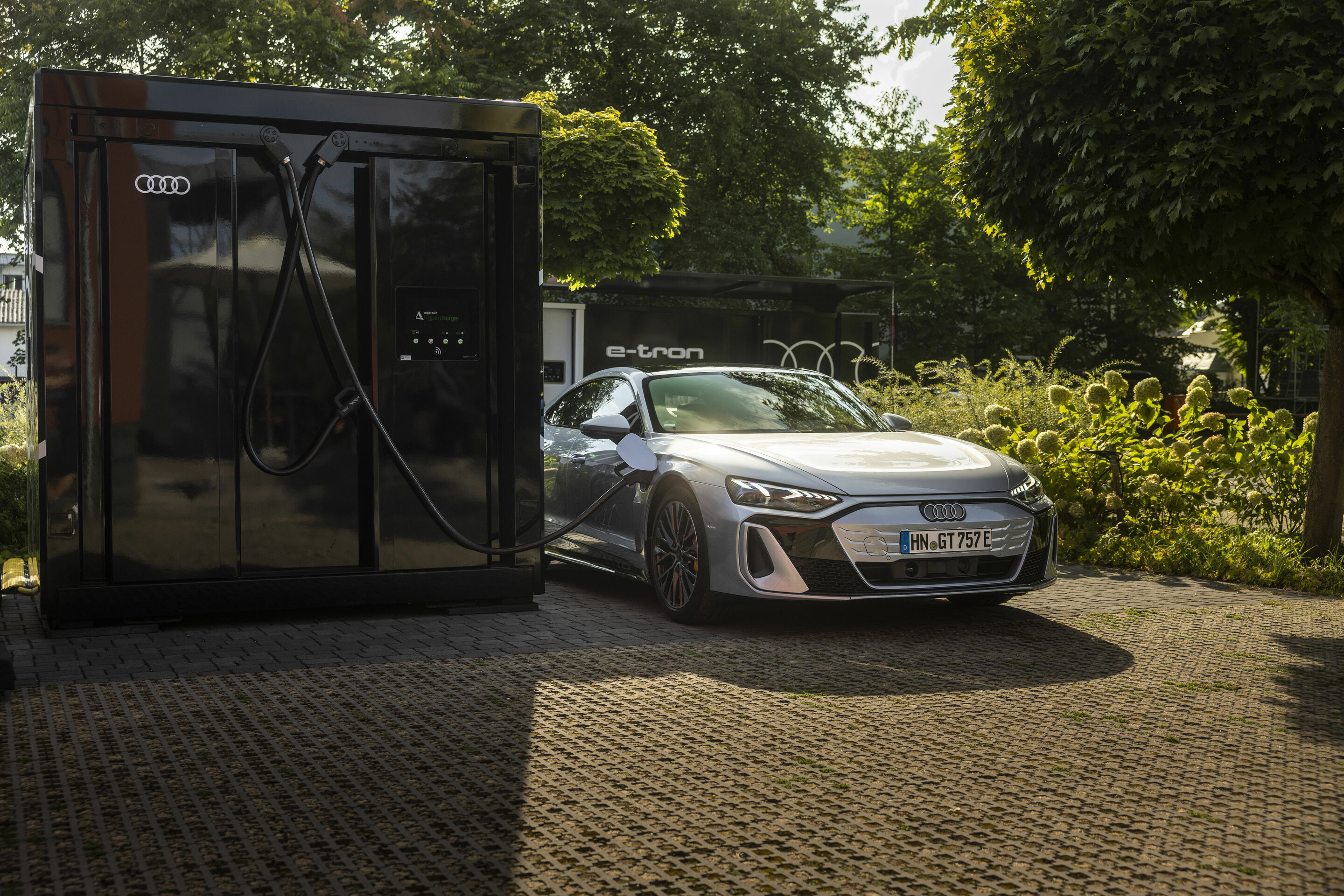 Audi S e-tron GT - Static photo,
Colour: Florett silver metallic