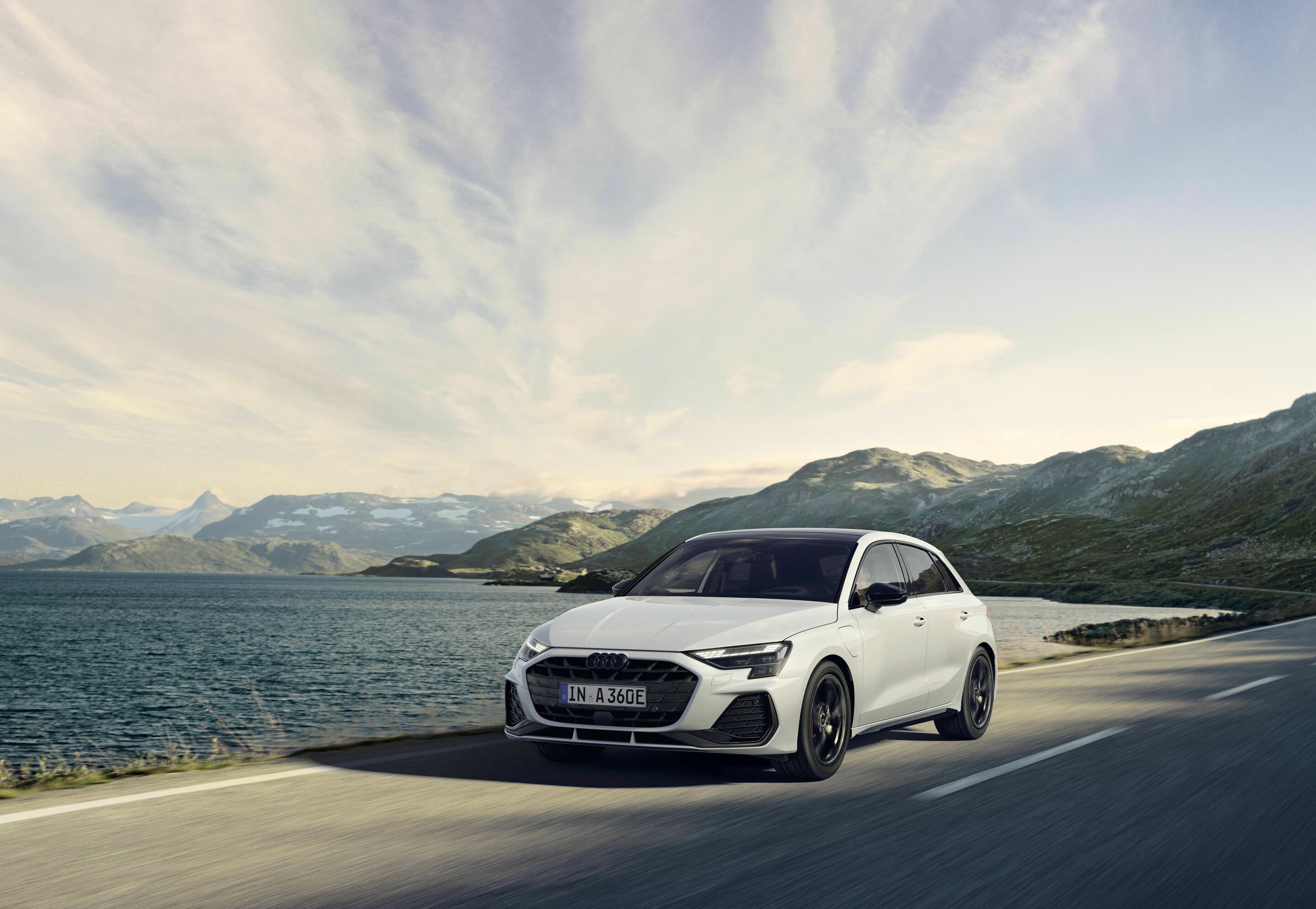 Audi A3 Sportback TFSI e - Static photo,
Colour: Glacier white metallic
