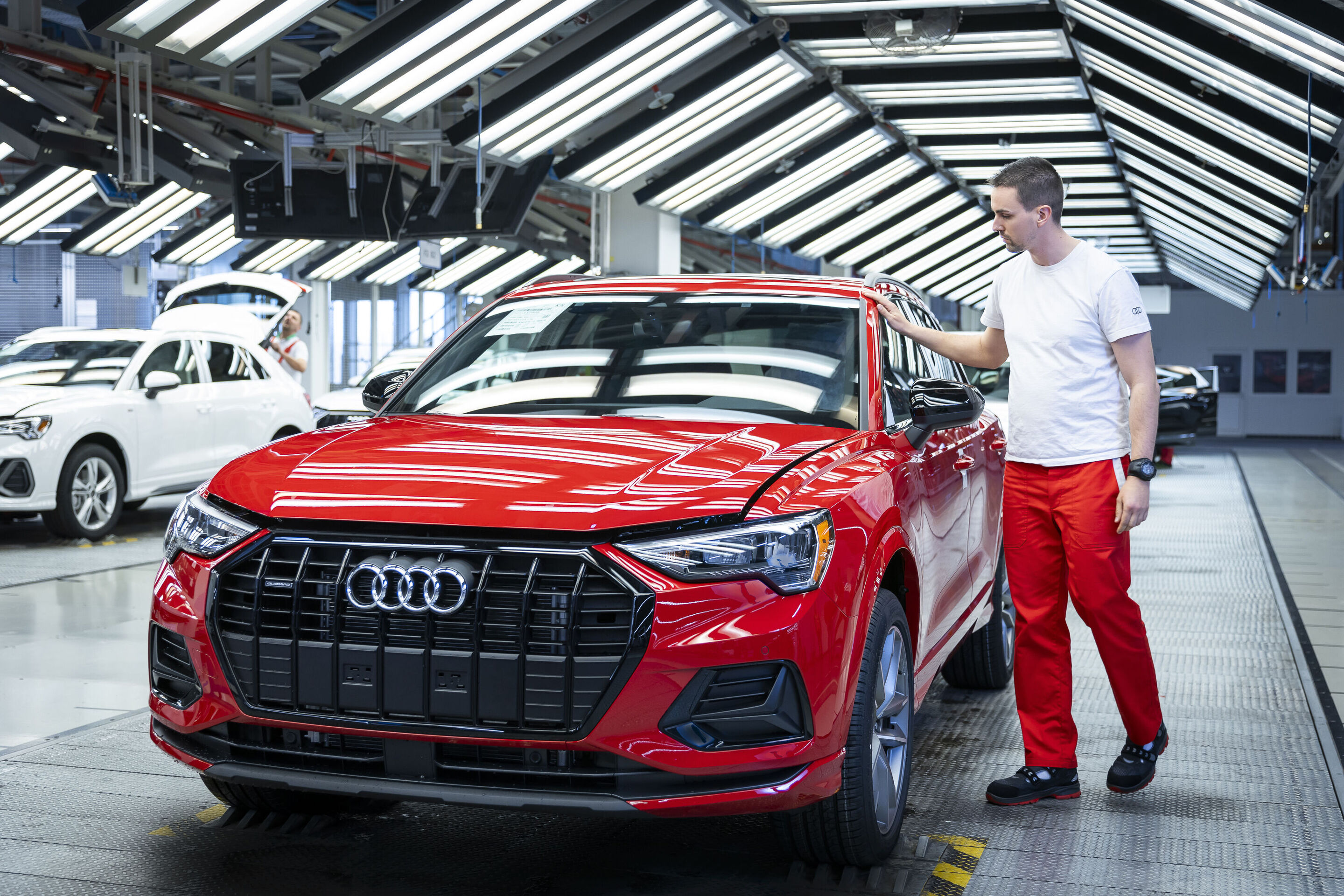 AUDI HUNGARIA Zrt. - Audi Hungaria in 2024: stable production figures; sales revenue remains at very high level