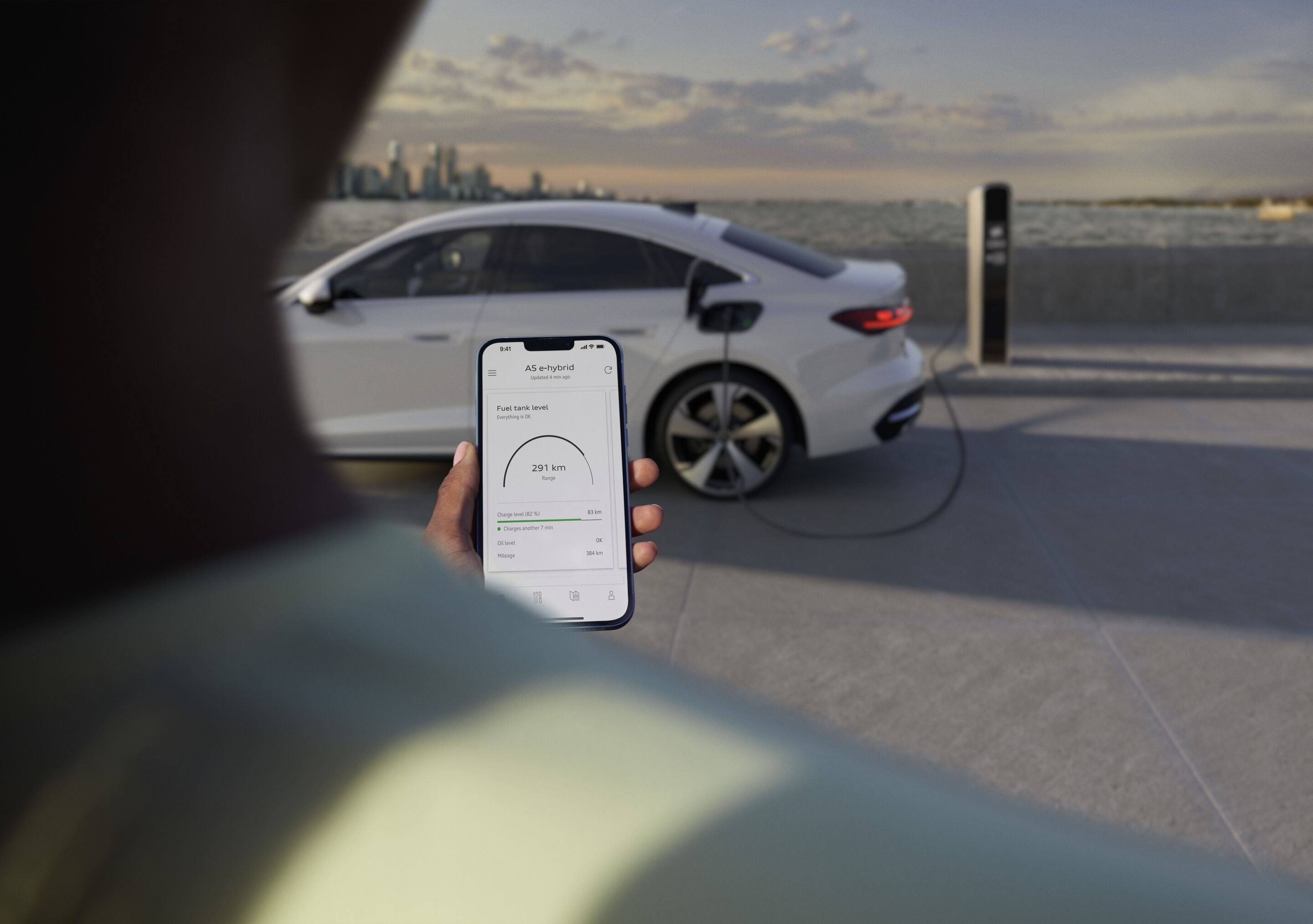 Audi A5 Sedan e-hybrid quattro - Static photo,
Colour: Glacier white
